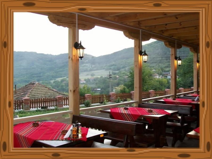 Family Hotel Lipite Tipchenitsa ภายนอก รูปภาพ